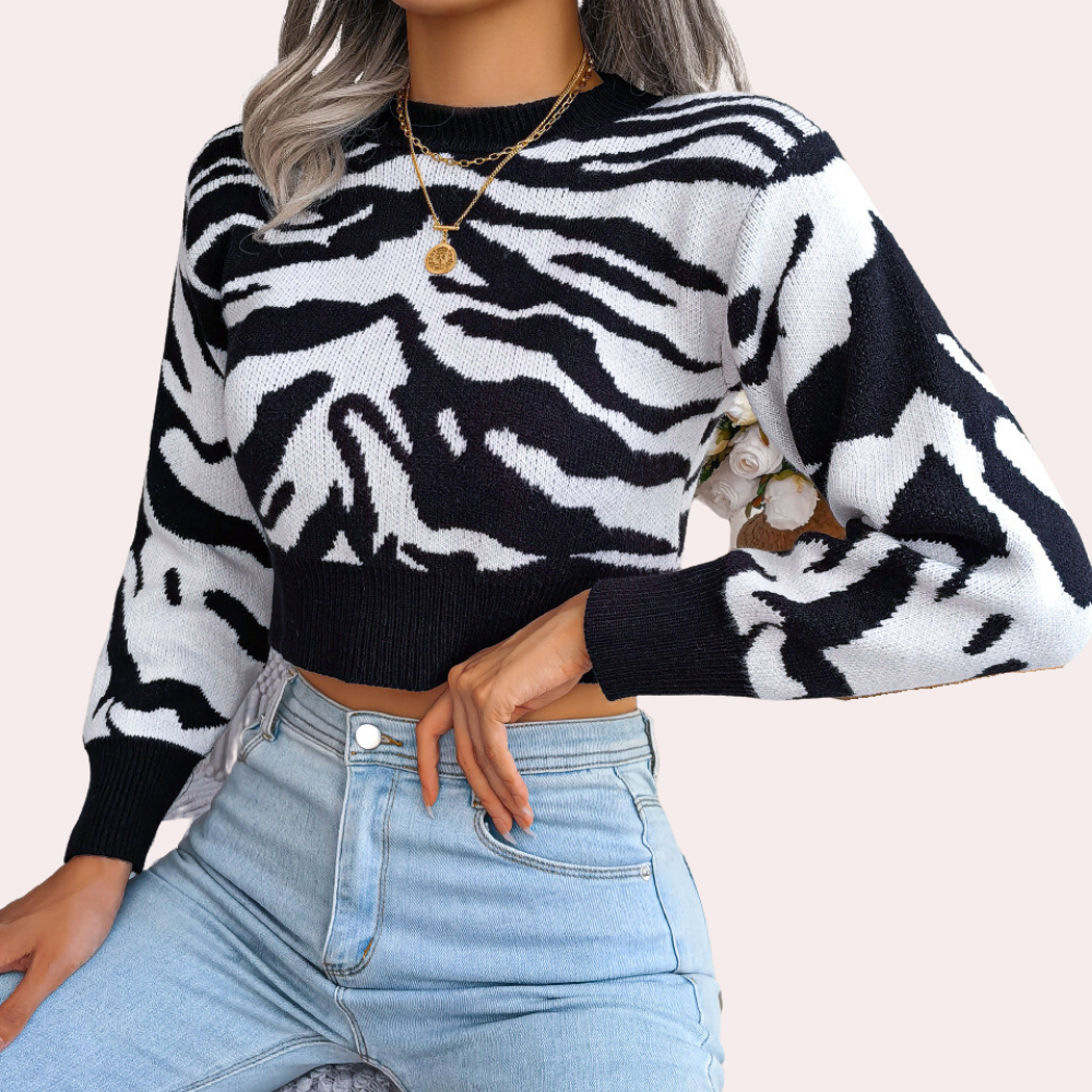 Stilla | Trendy Beskåret Strikket Sweater til Kvinder Online salg