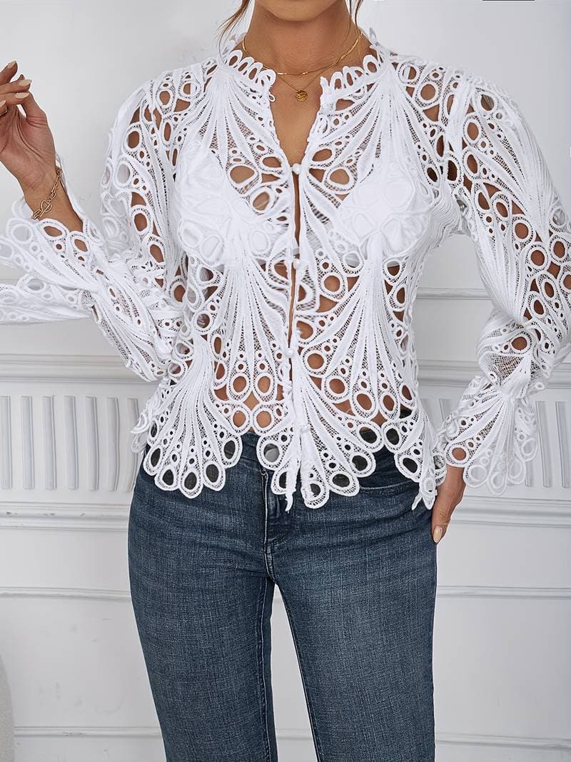 Stilla | Blondebluse Langærmet V-hals Knaplukning Elegante Transparent Design