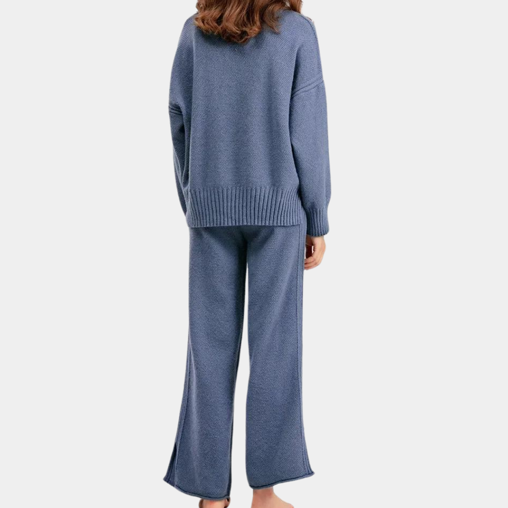 Stilla | Stilfuld Strikensemble Til Kvinder: Blødt Sweatshirt Og Stylisk Bukser
