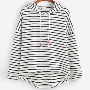 Stilla | Elegante T-shirt Med Hætte Til Kvinder