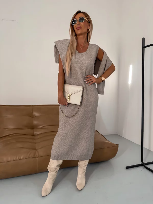 Stilla | Fra Midi Kjole Og Rullekrave Sweater