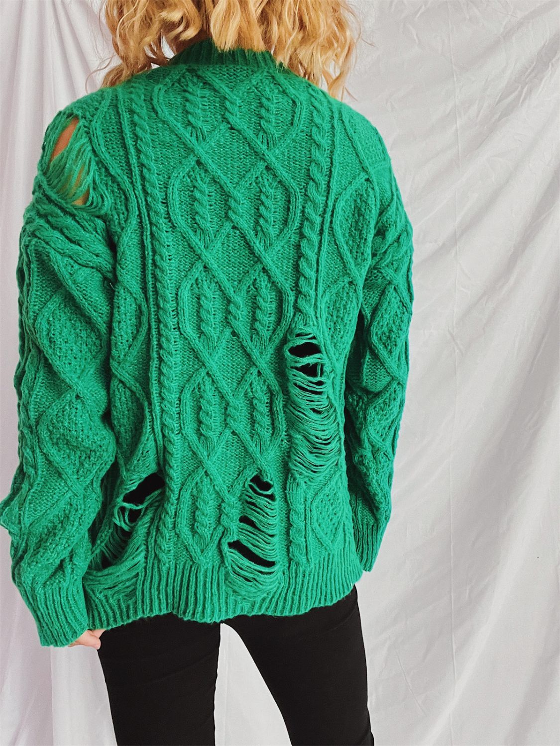 Stilla | Pullover med lange ærmer, rund halsudskæring, lavet af viklet stof med vintagestil