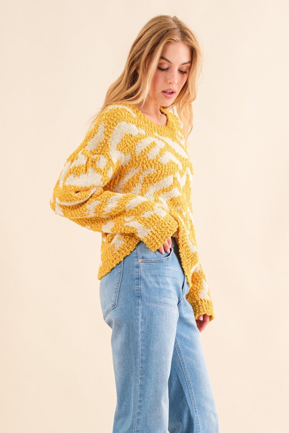 Stilla | The Why Fuld størrelse tekstureret mønster kontrast sweater