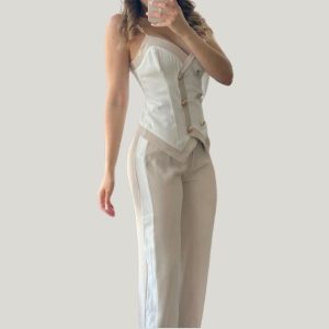 Stilla | Chic dobbeltradet vest med kontrastbukser