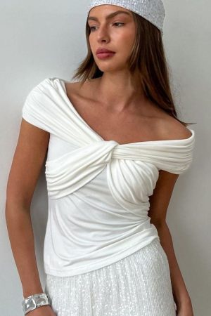 Stilla | Front Twisted Top