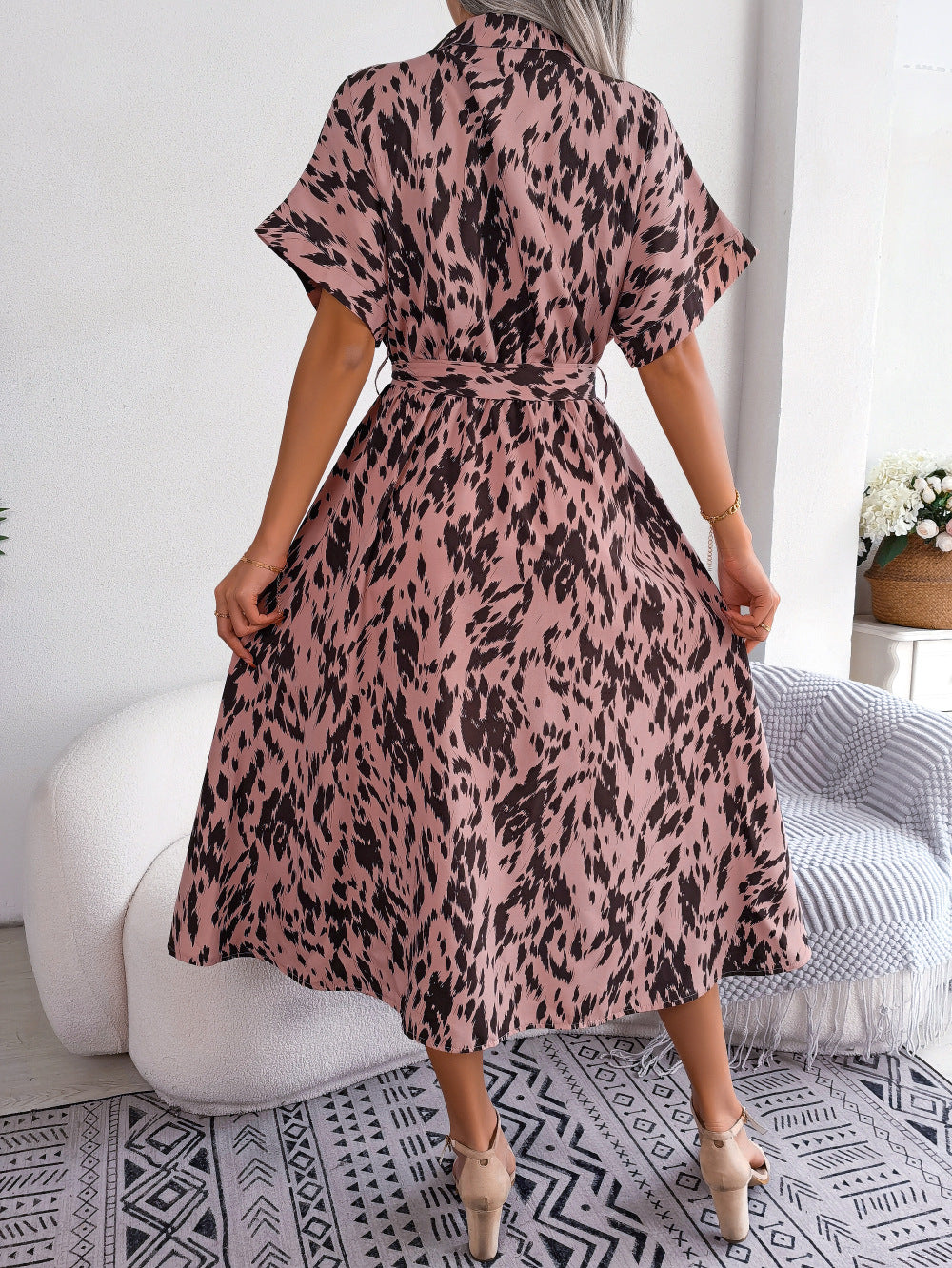 Stilla | Kjole Leopardlook