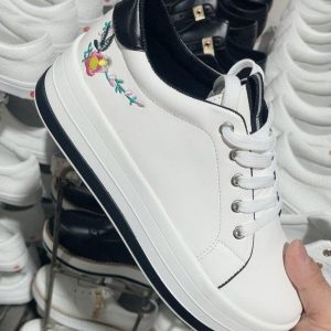 Stilla | Broderi Plateau Sneakers