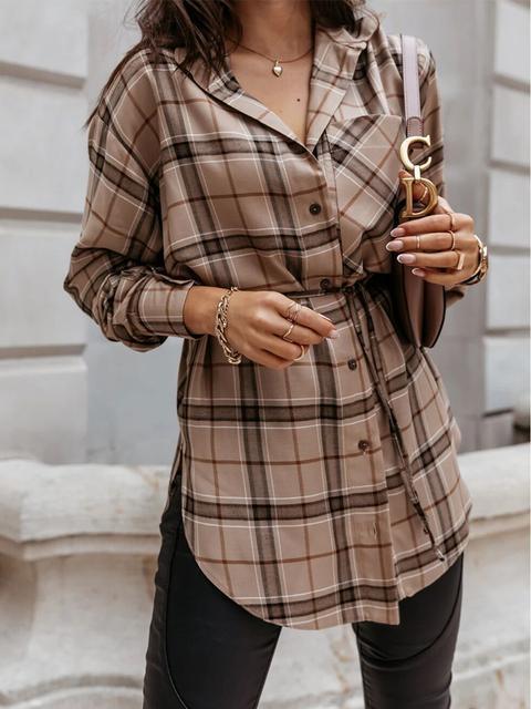 Stilla | Plaid Curve Hem Knap Op Skjorte