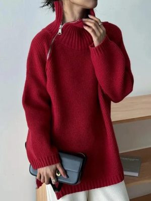 Stilla | Ensfarvet Rød Sweater Med Ståkrave Rabat