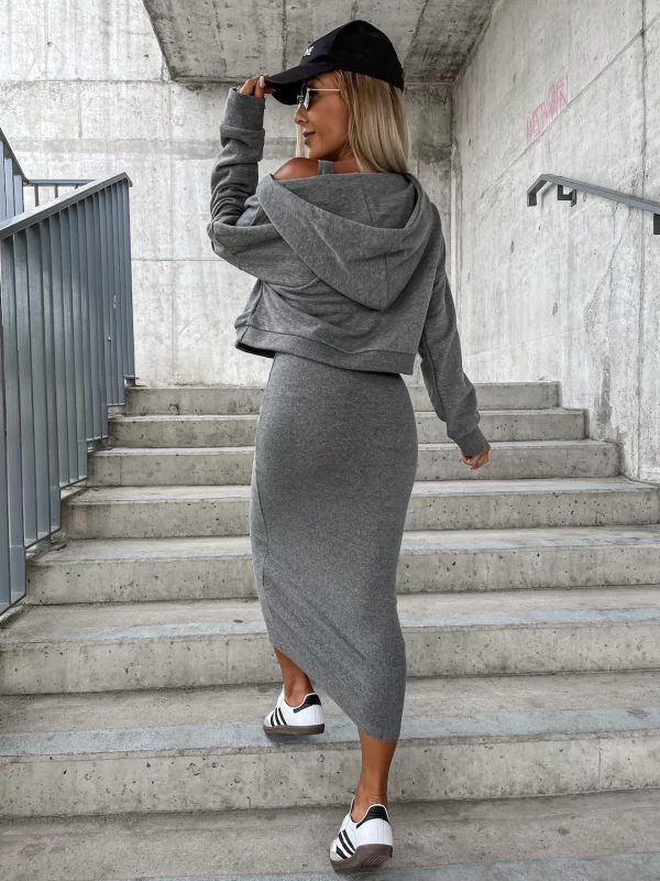 Stilla | Elegant sæt med nederdel og pullover