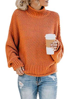 Stilla | Figurvenlig strikbluse med elegance