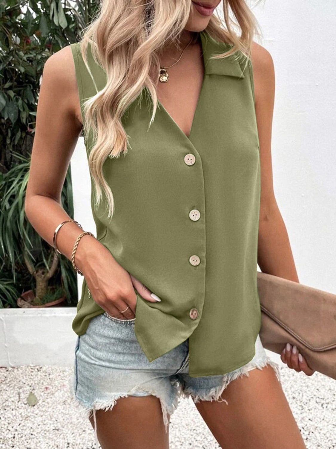 Stilla | Plus size Johnny-krave Button-Up Tank