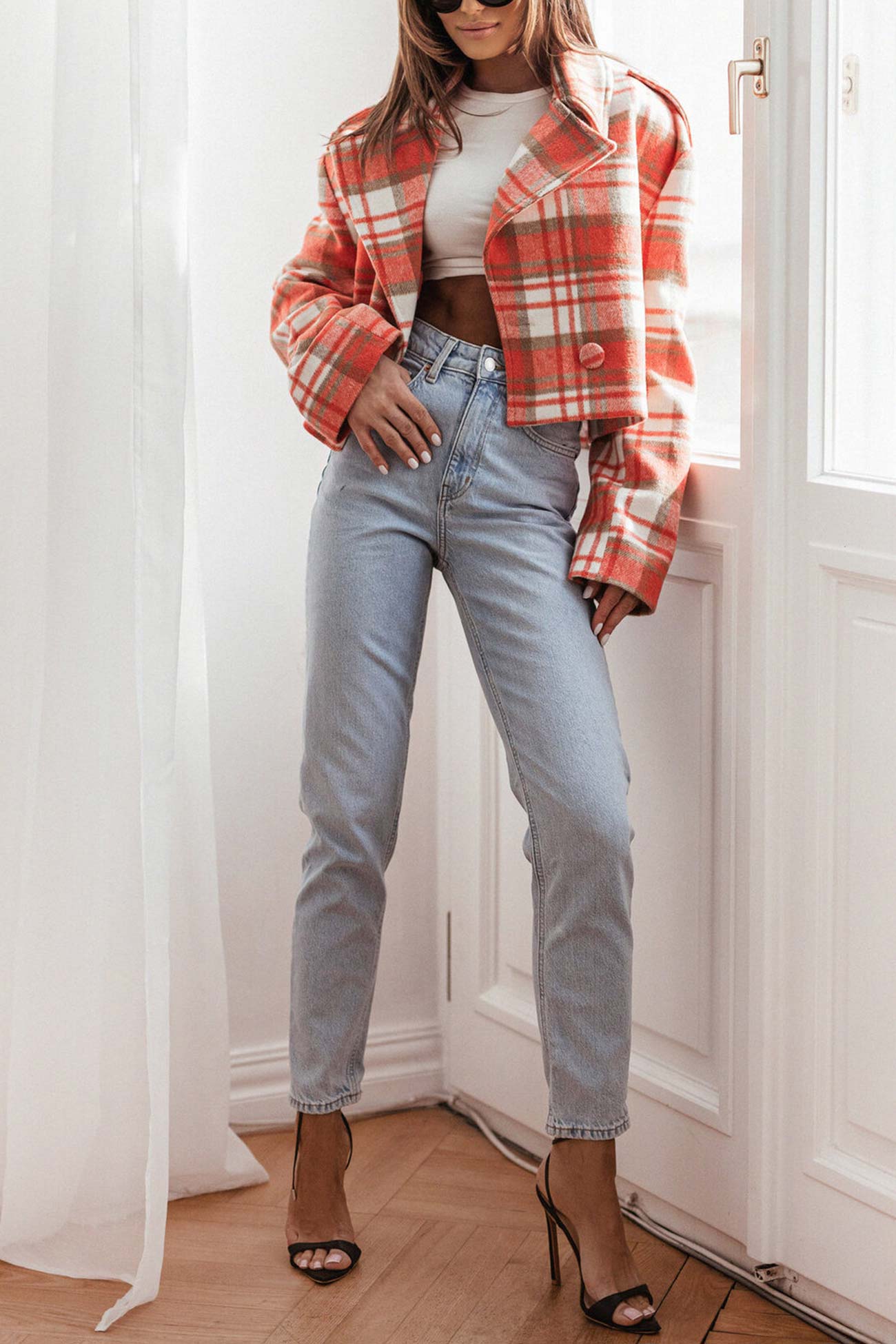 Stilla | Rutig Kort Blazer Med Knaplukning Online