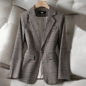Stilla | Trendy og Enkel Minimalistisk Jakke