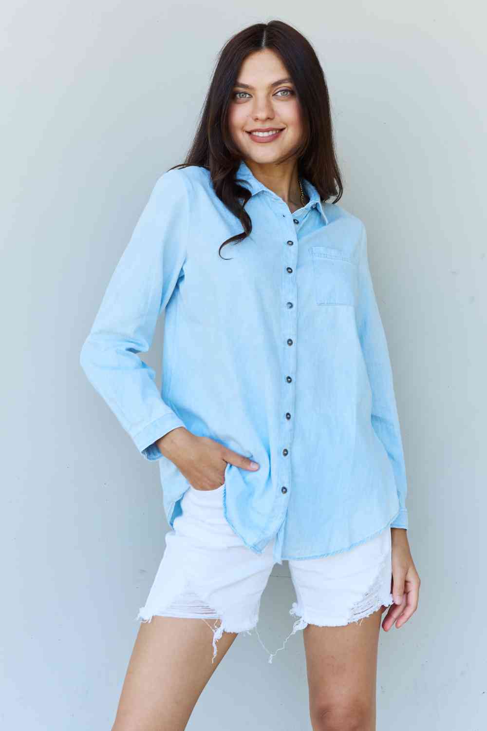 Stilla | Blue Jean Baby Denim Button Down Shirt Top Lys Blå