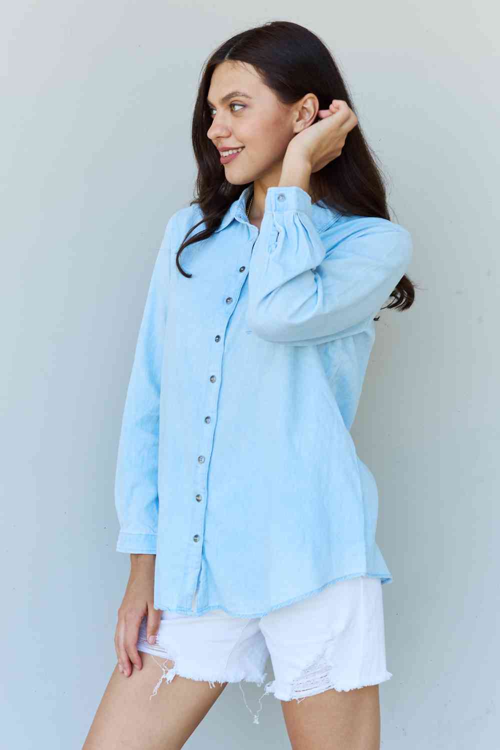 Stilla | Blue Jean Baby Denim Button Down Shirt Top Lys Blå