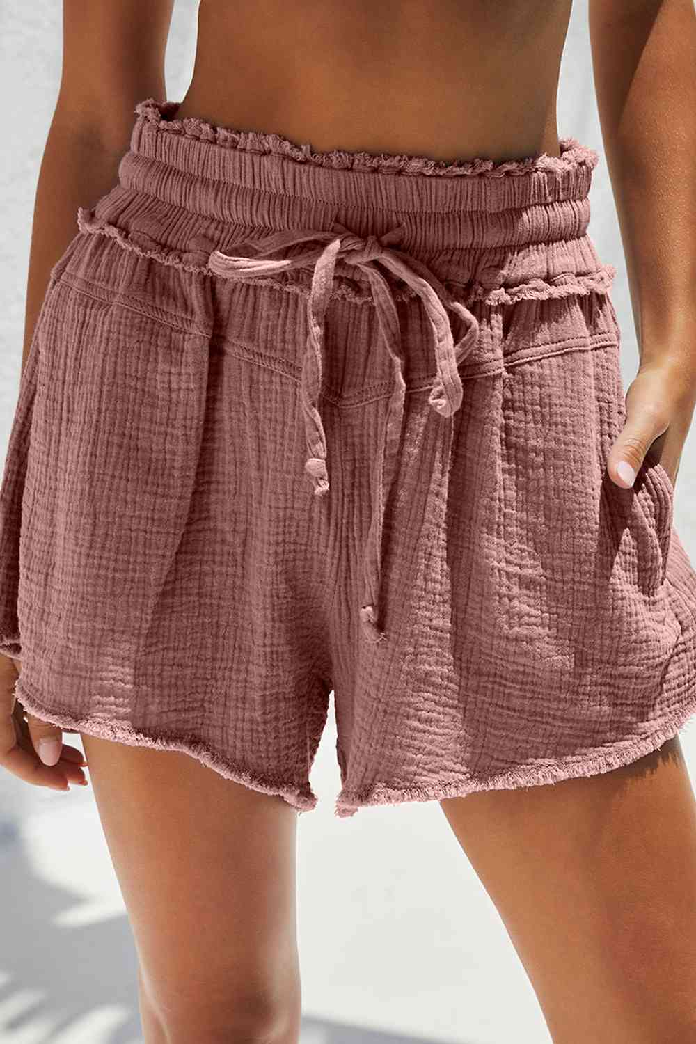 Stilla | Raw Hem Shorts
