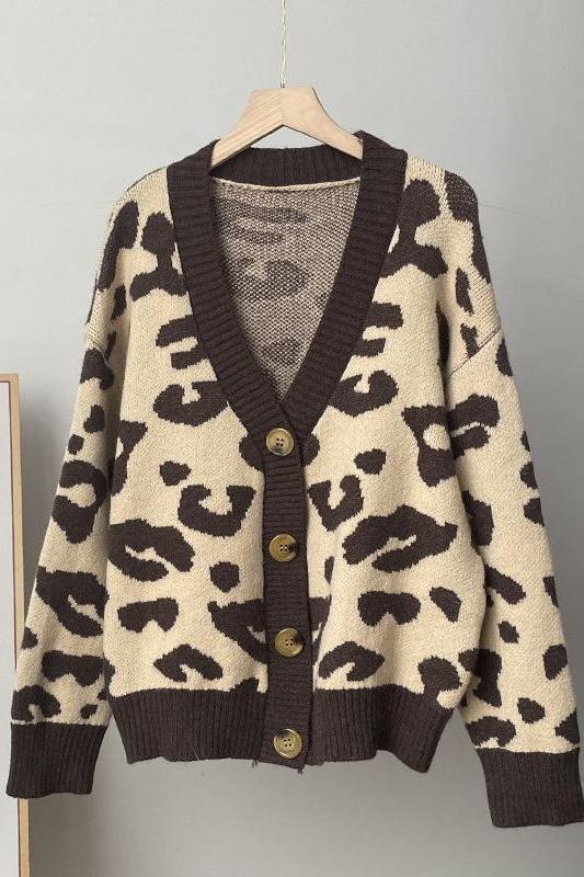 Stilla | Leopard Print Blød Strikket V-hals Striktrøje