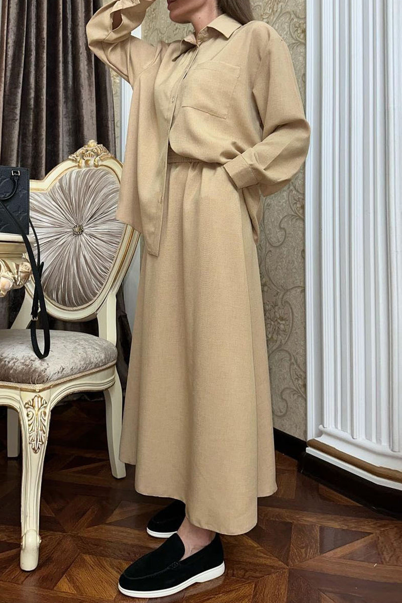 Stilla | Smukke Enfarvede Elegante Knapper, Omslået Krave, Lange Ærmer, To-delt