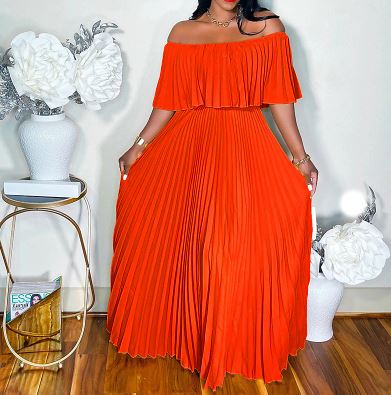 Stilla | Sexet Off-shoulder Plisseret Kjole