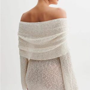Stilla | Langærmet Off Shoulder Kjole Med Udsnit Og Kort Nederdel