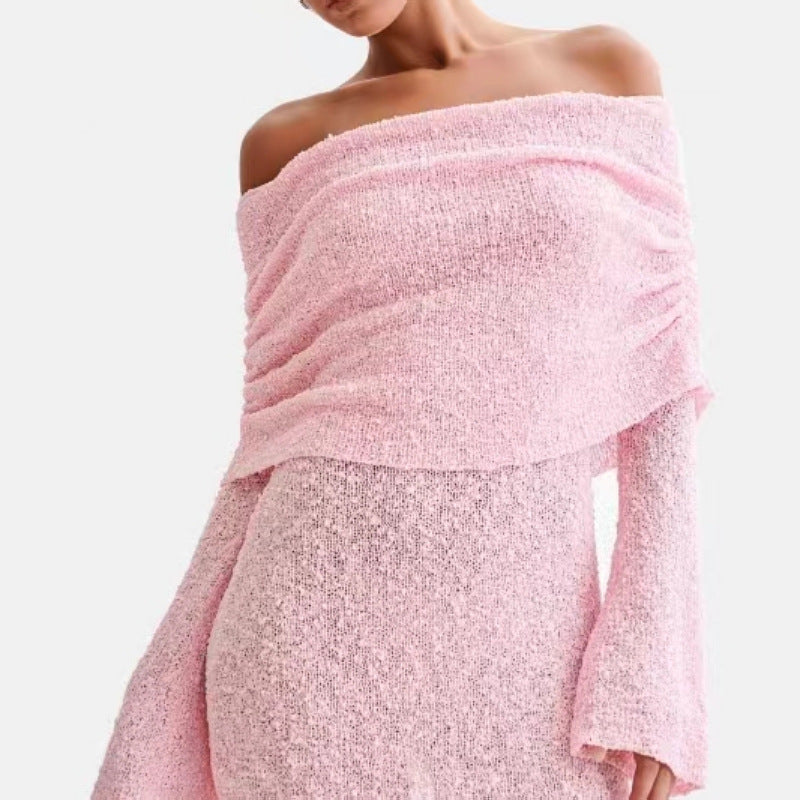Stilla | Langærmet Off Shoulder Kjole Med Udsnit Og Kort Nederdel