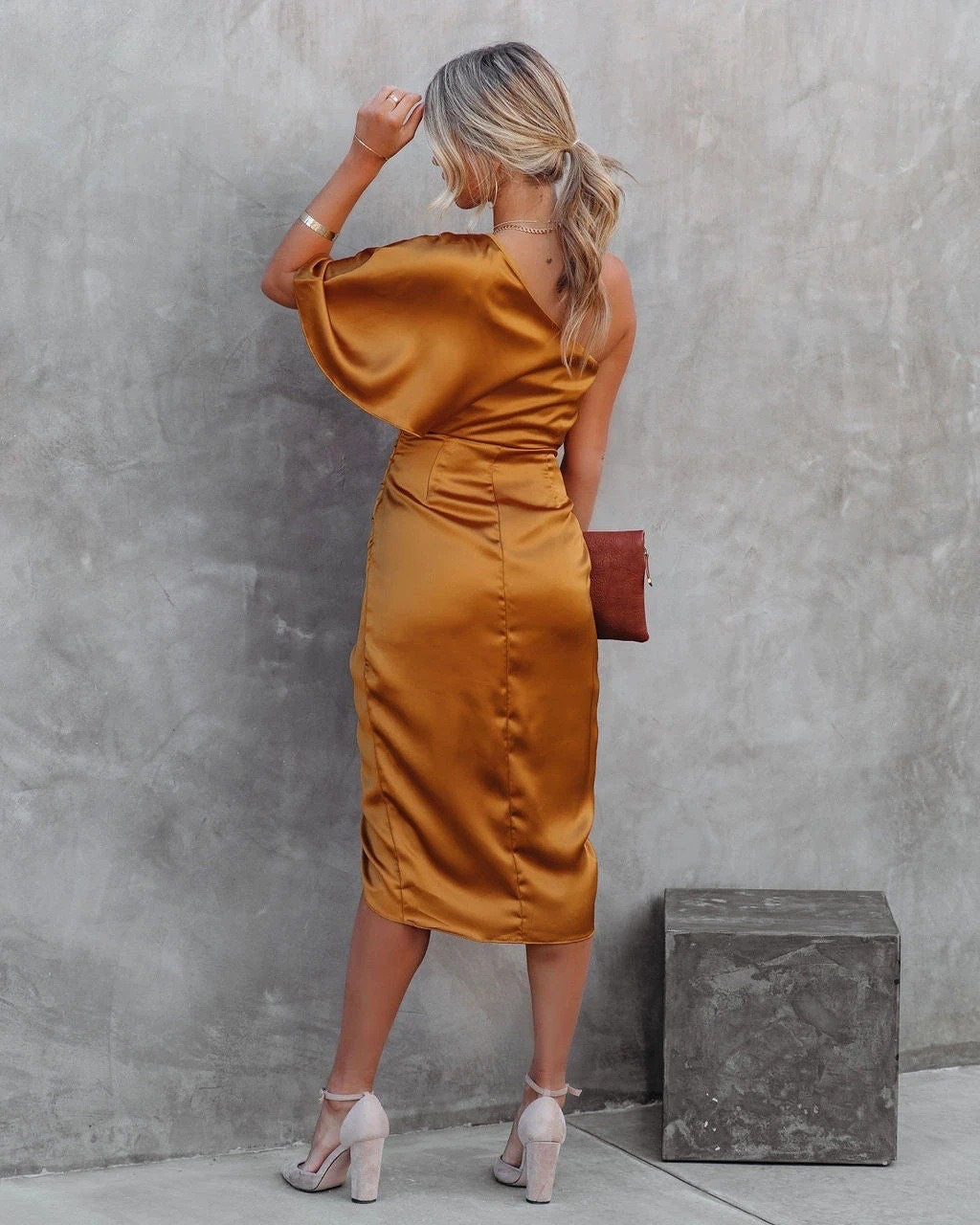 Stilla | Chik Kjole Look