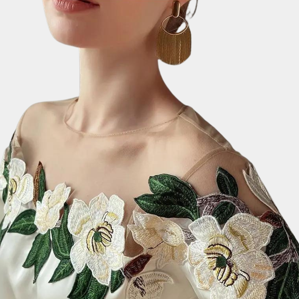 Stilla | Elegant bluse med blomster til damer Hot på udsalg