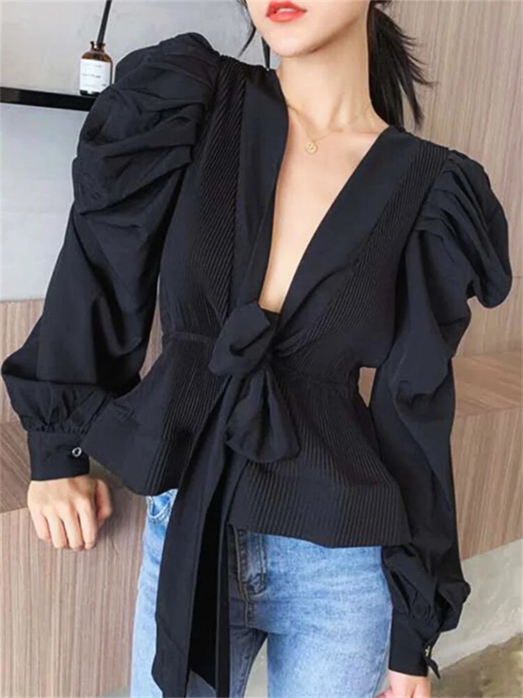 Stilla | Elegante V-hals Bluse Med Puffede Ærmer