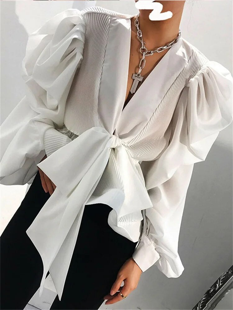 Stilla | Elegante V-hals Bluse Med Puffede Ærmer