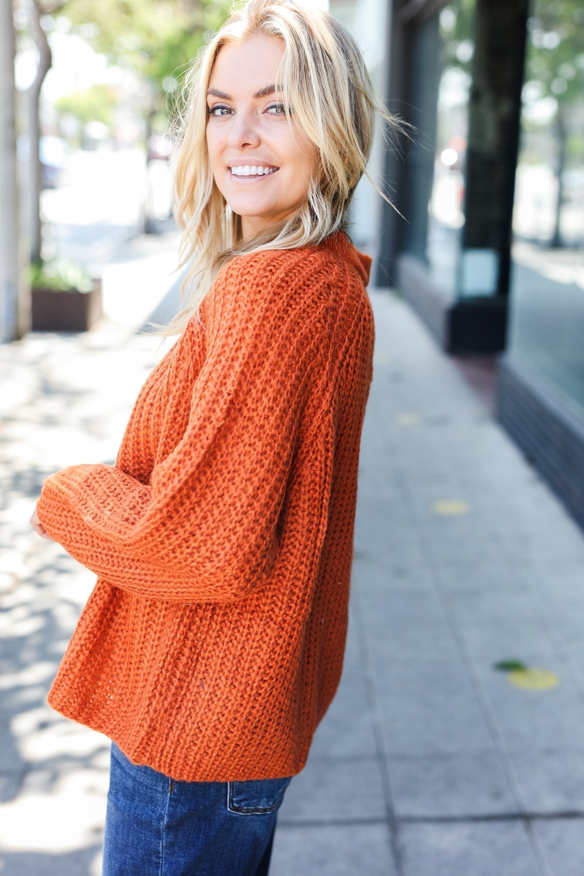 Stilla | Pullover Henley Med Knapstribe I Løs Strik Rust