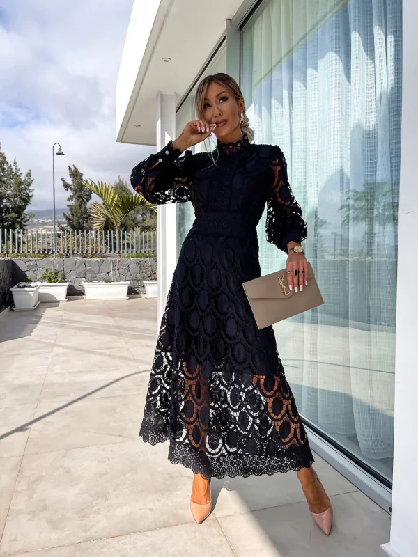 Stilla | i Elegant Kjole Rabat