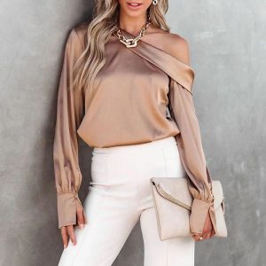 Stilla | Bluse Brun Satin En-skulder Bluse