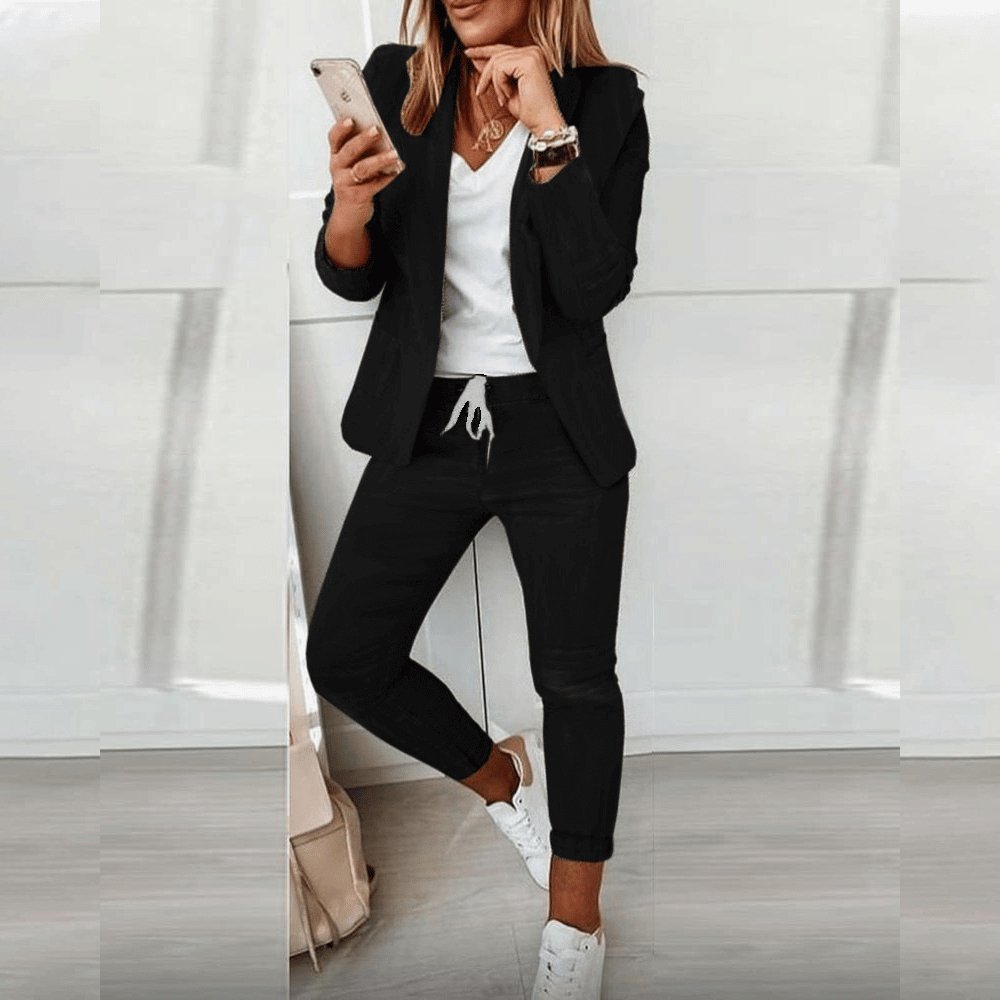 Stilla | Elegant blazer sæt til stilfulde business looks