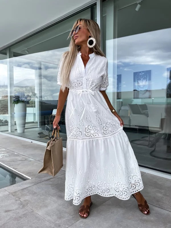 Stilla | Hvid Blondekjole Mabel Med Svævende Elegance
