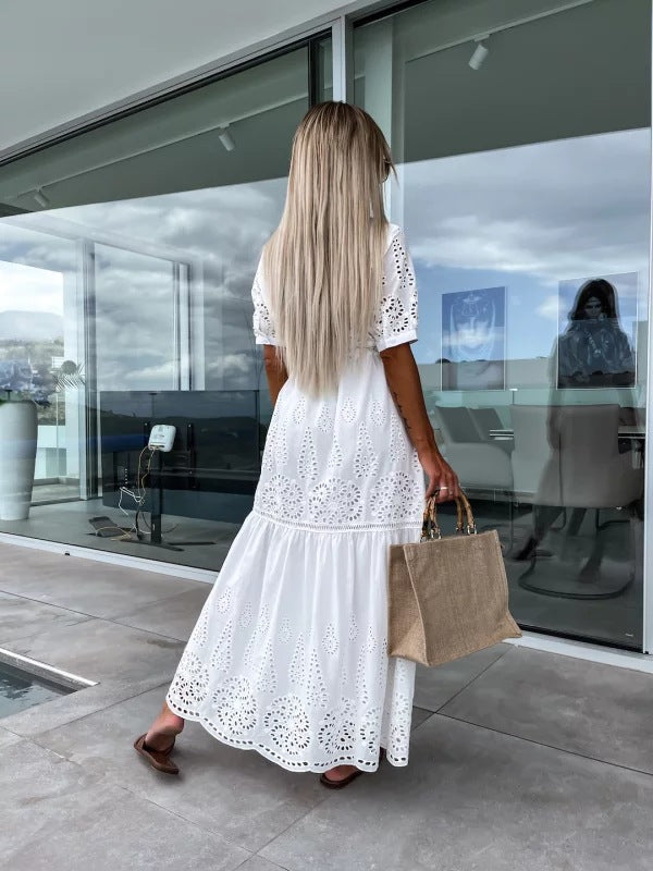Stilla | Hvid Blondekjole Mabel Med Svævende Elegance