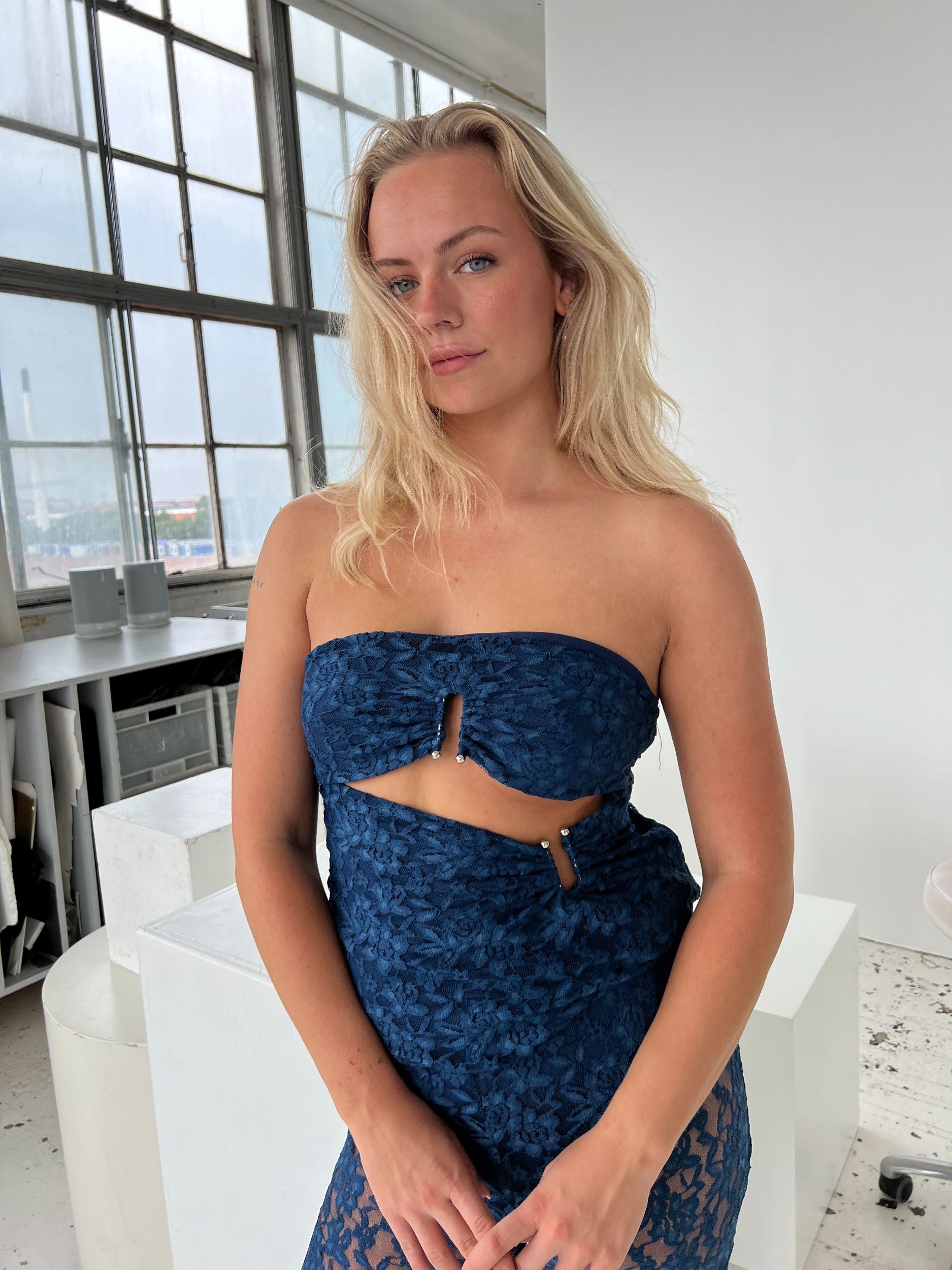 Stilla | Blonde Top Mørkeblå