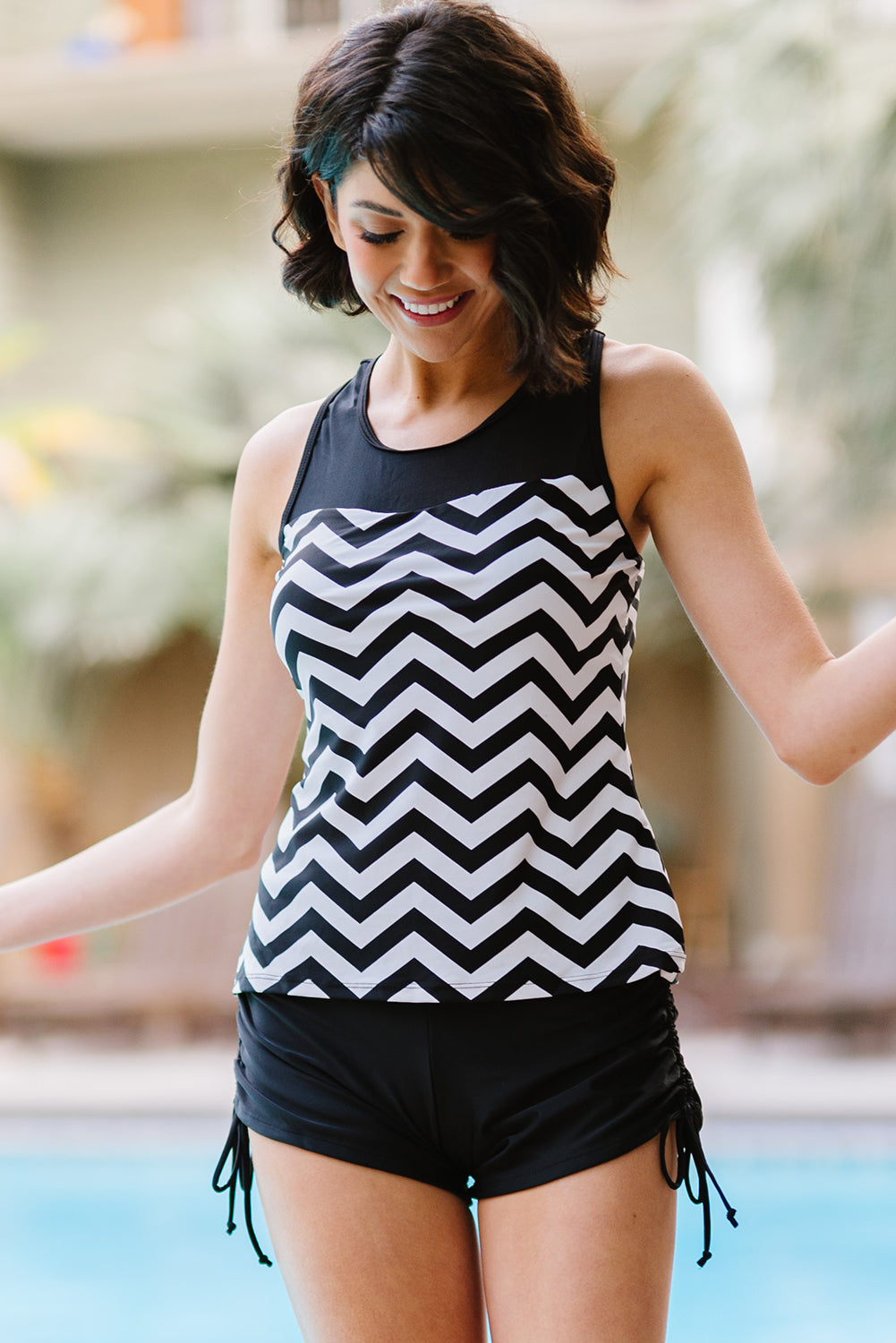 Stilla | Størrelse Chevron Print Rynket Tankini Sæt