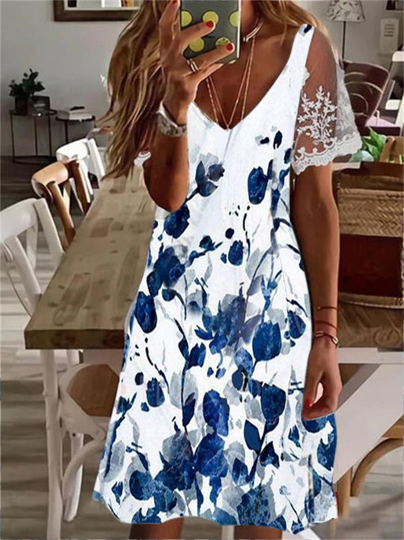 Stilla | Kjole med Blonder Ærme og V-hals Print Design Online