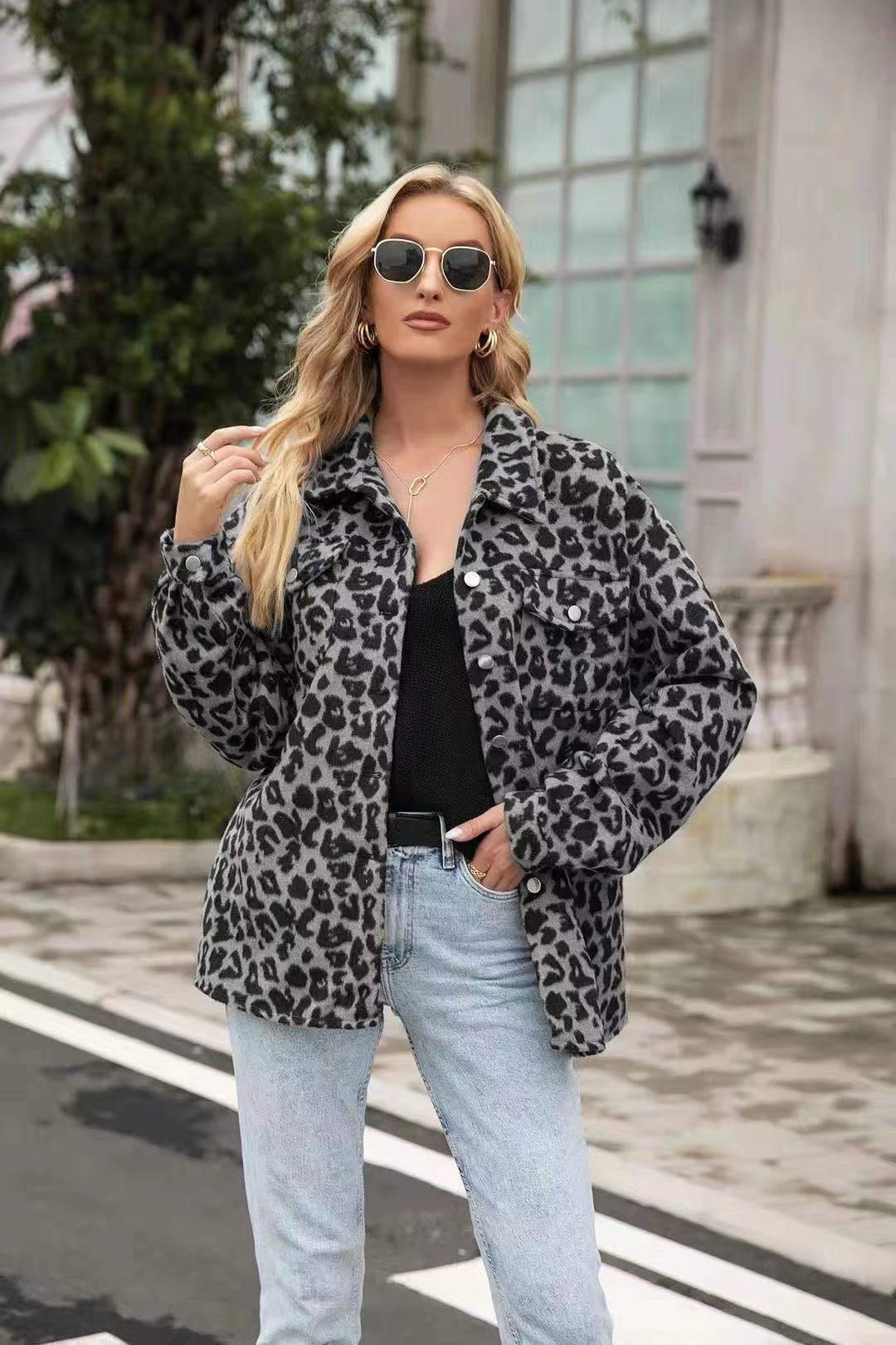 Stilla | Leopard Knap Ned Jakke Frakke