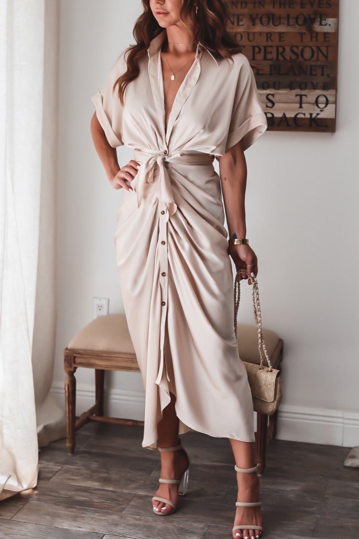 Stilla | Chic og Elegant Kjole med Smukke Detaljer Rabat