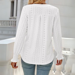 Stilla | Elegant Bluse Med Spids Volanger på udsalg