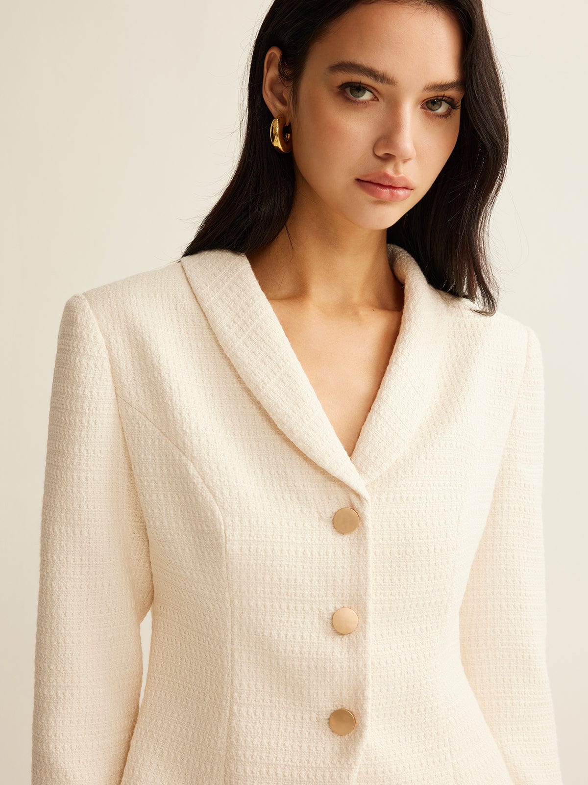 Stilla | Elegant Ivory Tweed Blazer med Guld Accenter Online salg
