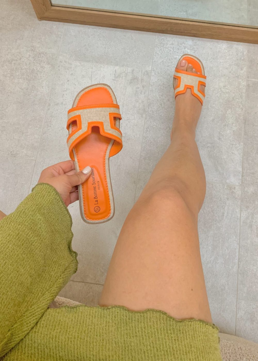 Stilla | H Slides