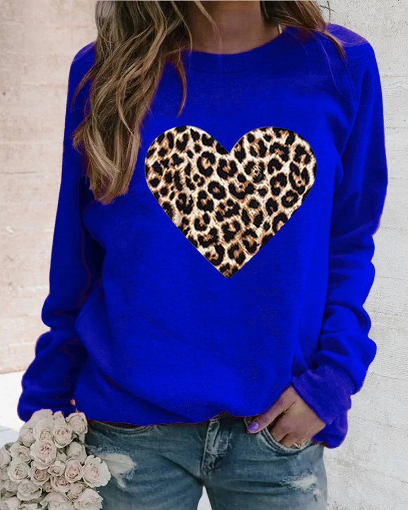 Stilla | Elegant Sweatshirt Med Leopardhjerte Print