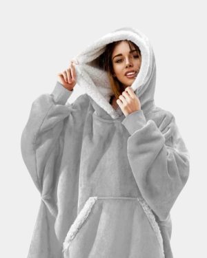 Stilla | Lang Hoodie med hætte og stor frontlomme for ekstra komfort