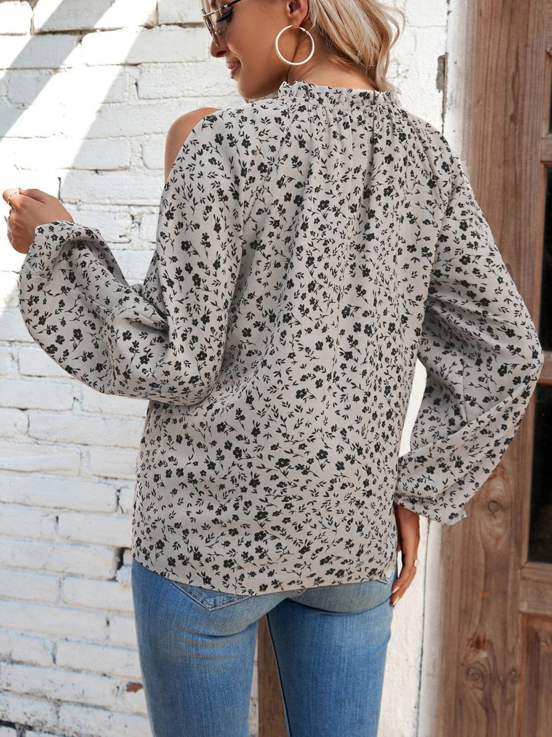 Stilla | Floral Kold- skulder Bluse