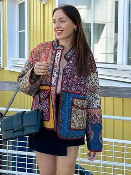 Stilla | Stilfuld Blomstret Patchworkjakke