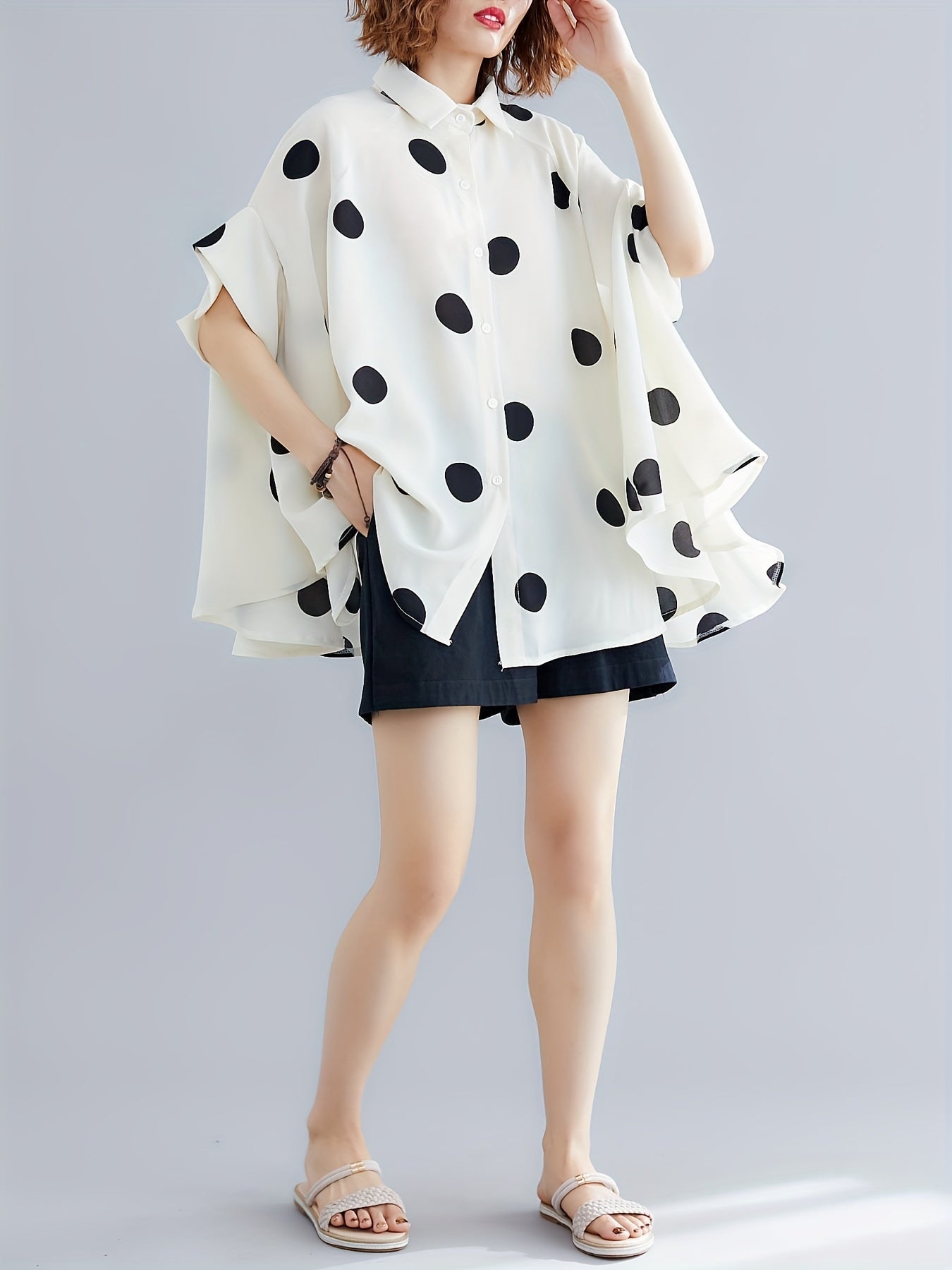 Stilla | Bluse Til Kvinder Med Prikker Og Chiffonbluse