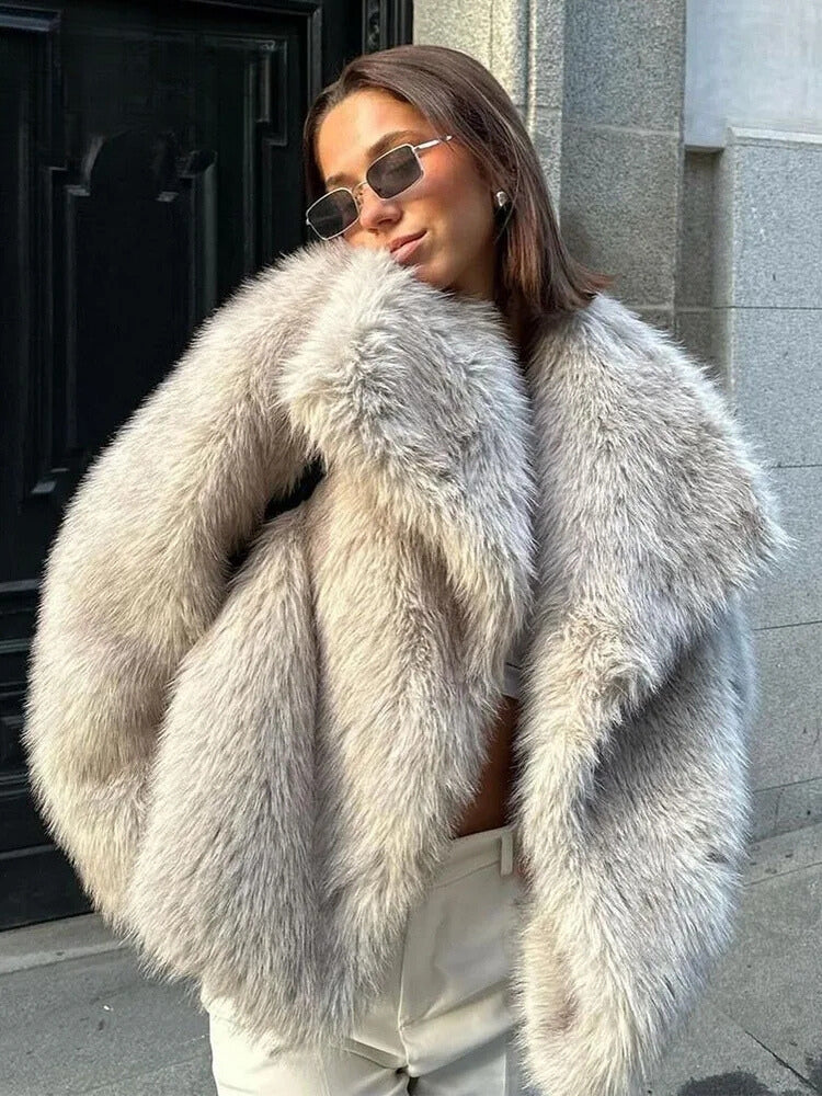Stilla | Faux Fur-Jakke til Kvinder